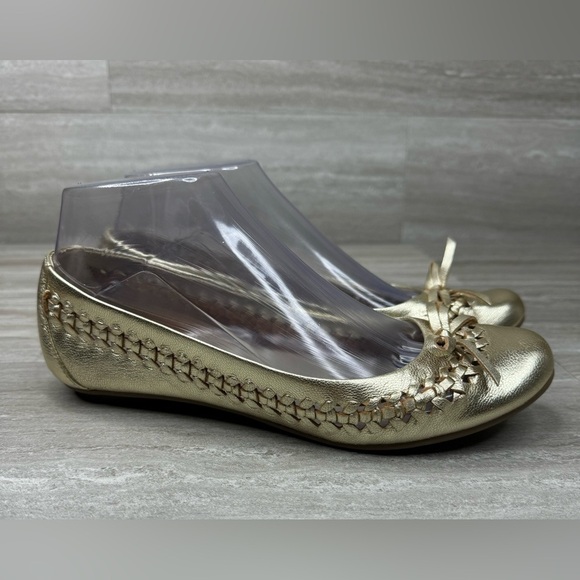 Kelly & Katie Shoes - Kelly & Katie Dream Weaver Gold Vegan Leather Bow Tie Flats Womens 6